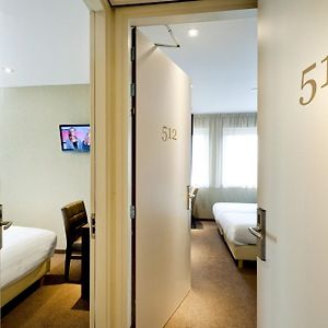 Aansluitende Kamer